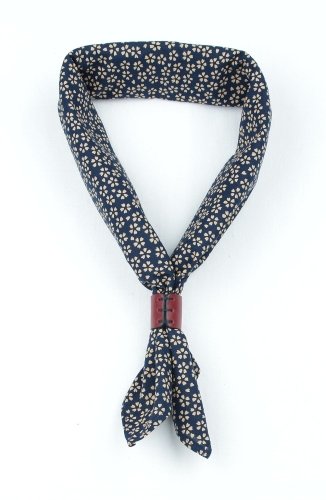 Oberweiher Bandana Sakuramon Flower Black